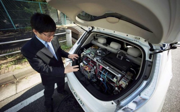 Nissan prueba vehículo que reconoce peatones