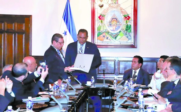 Empresarios piden que elecciones den certeza y seguridad