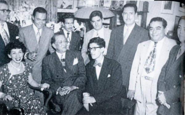 El poeta Óscar Acosta