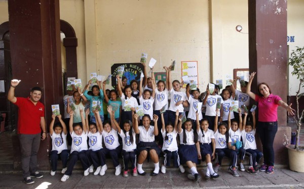 COACEHL forma a niños en el cooperativismo y la ecología