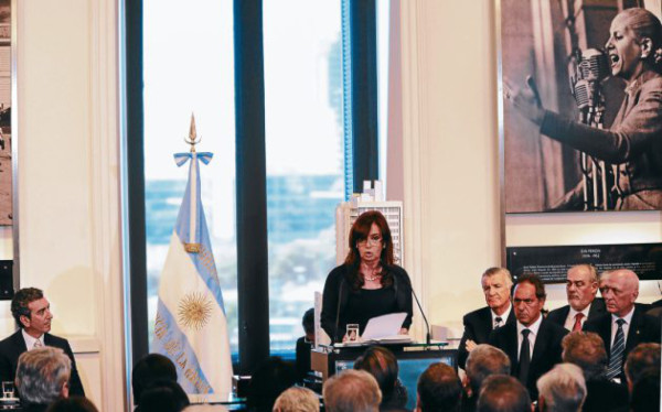 Cristina Kirchner nacionalizó Repsol-YPF