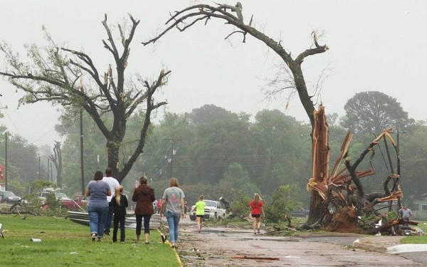 Tormentas dejan al menos cinco muertos en el sureste de EEUU&nbsp;&nbsp;