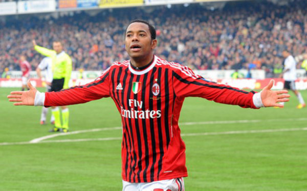 Milan se impone en Cesena y recupera el liderato