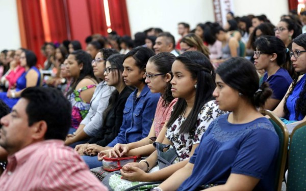 Apertura de la Semana del Idioma fue dedicada a Rafael Heliodoro Valle