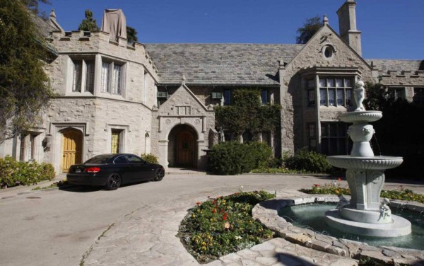 Tras muerte de Hefner, desaparece la Mansión de Playboy