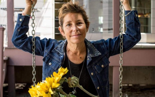 Fallece la mujer que buscó una esposa para su marido