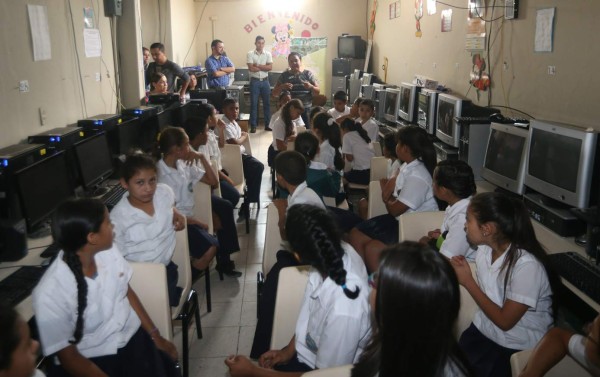 Empieza el reto ecológico en la Escuela República de Panamá&nbsp;&nbsp;