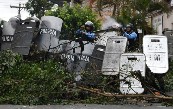 Imágenes de las tomas y protestas este miércoles en varias zonas de Honduras