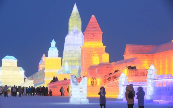 Las espectaculares imágenes del Festival Internacional de Hielo en China (GALERÍA)