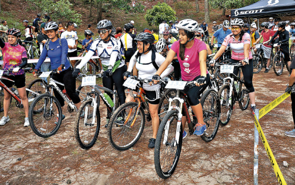 2da Vuelta Cilcística: 'Quiero ser de las primeras”