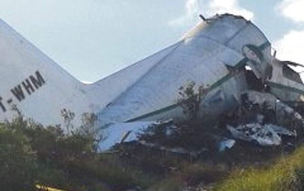 Avión militar se estrella en Ecuador con 22 personas a bordo