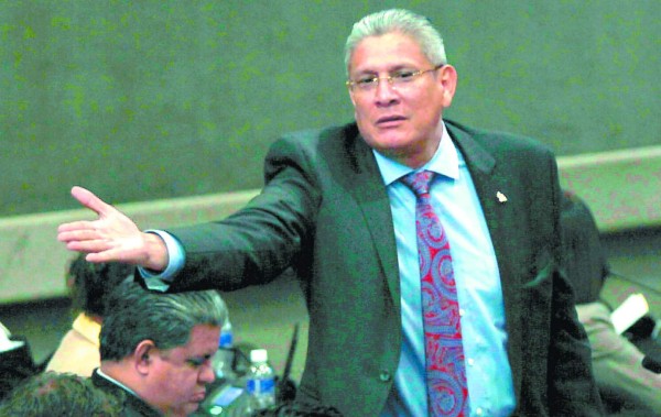 Asamblea de Libre fue 'una caldera del diablo”