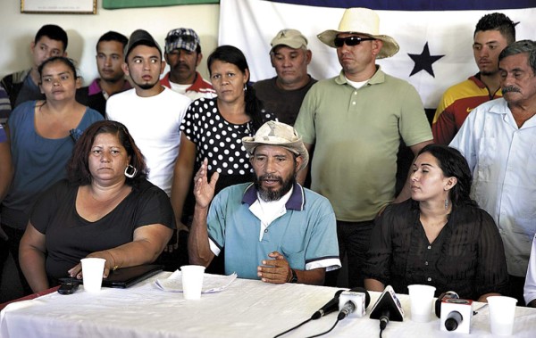 Campesinos dicen que MUCA los persigue