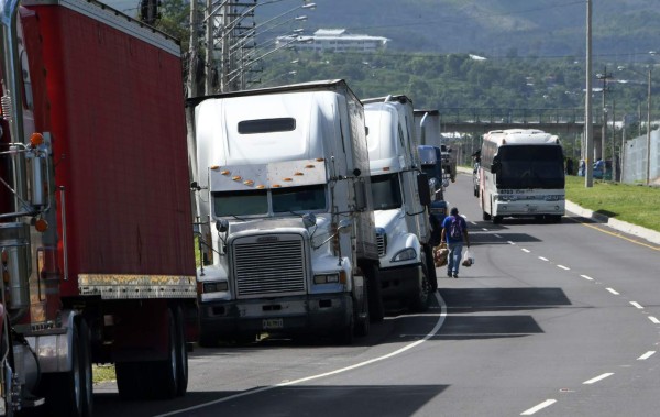 El artículo de Octavio Carvajal: ¡Aló! ¿Don Julián?