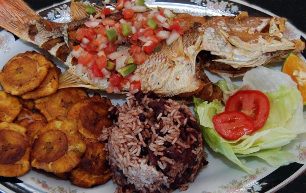 Delicias de Honduras: ¡Puro sabor costeño!