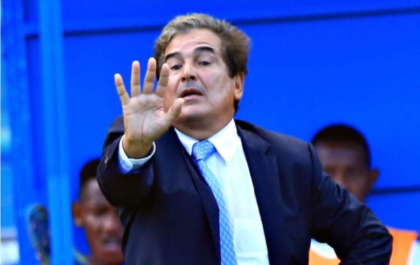 Pinto: Lo más grave del partido ante Canadá fue el arbitraje y lo mismo harán en México