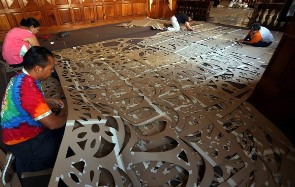 Material para las alfombras está listo en 95 por ciento