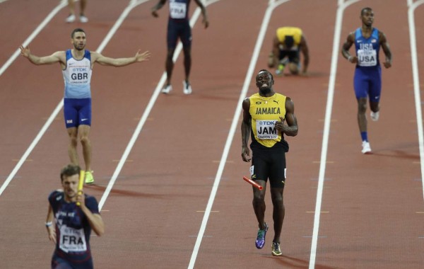 Las tristes imágenes de la lesión de Usain Bolt en Londres 2017