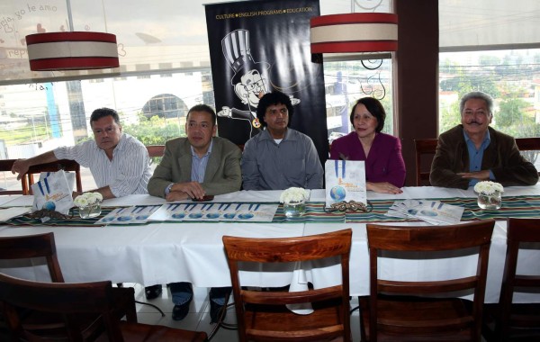 El IHCI presenta catálogo de Honduras Artística