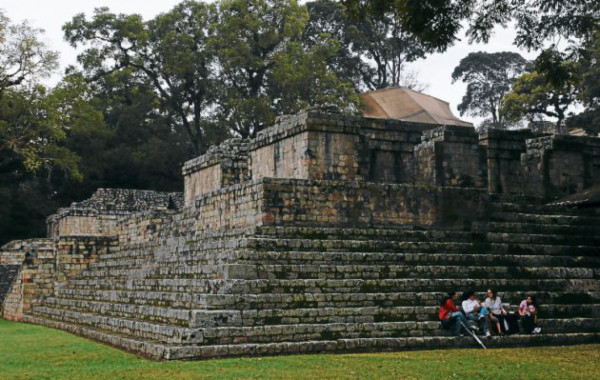 'No se ha profetizado el fin del mundo”