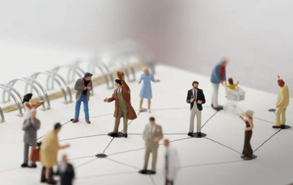 Para reír un poco...acá están los mejores chistes