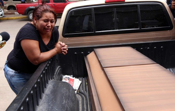 Raptan a tres estudiantes y matan a dos de ellas en la colonia 21 de Febrero