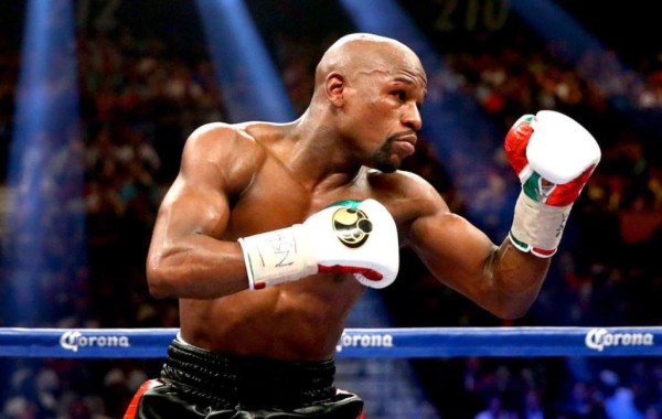 Floyd Mayweather Jr recibe de regalo un tigre de bengala