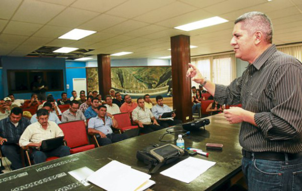 Transportistas se burlan de usuarios con irrisoria rebaja
