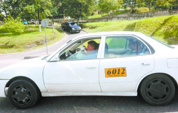 Armando Josué Mairena, ejemplo de superación sobre ruedas