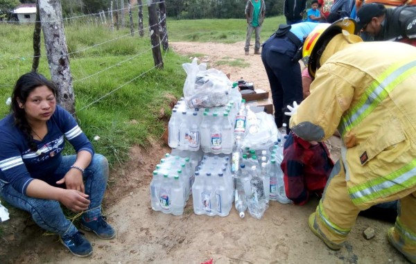 Enardecidos ciudadanos de pueblo en Honduras se rebelan contra venta de alcohol