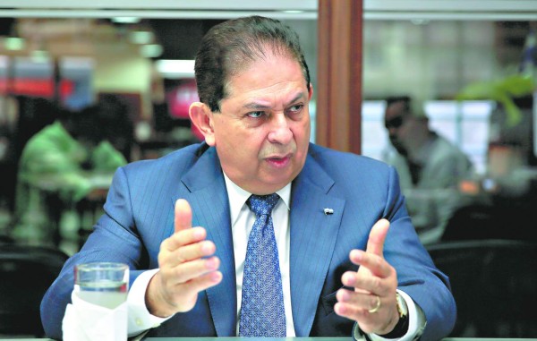 Hernández Alcerro: 'Frente a nosotros está surgiendo una nueva Honduras”