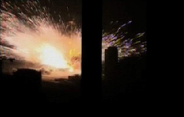 Aumenta a 50 el número de muertos tras explosión en puerto de China