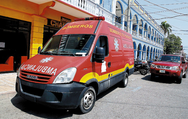 Empistolados se 'roban' paciente de ambulancia