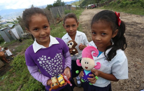 Sonrisas dibujadas en los rostros de la niñez capitalina