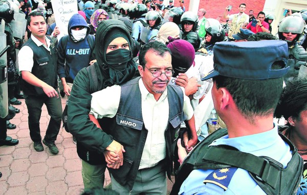 Suspensiones y expulsiones habría en UNAH