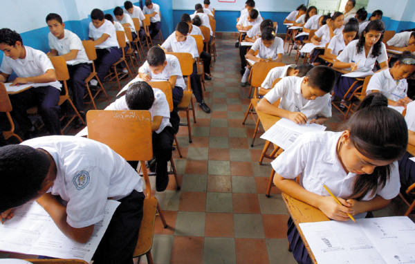 Fijan plazo para consolidar matrícula