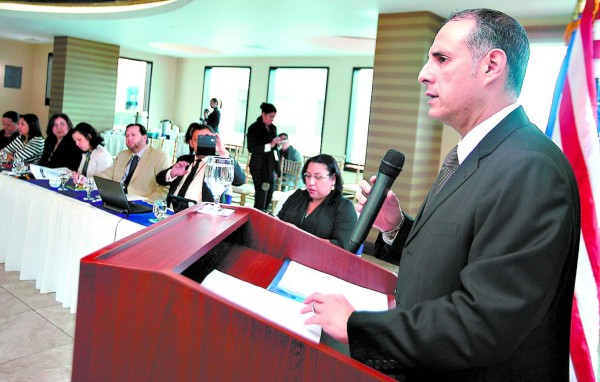 Enfocan acciones por tráfico de vida silvestre