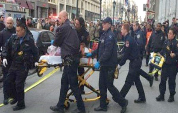 Tiroteo en estación de Manhattan deja un muerto