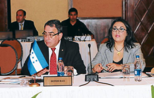 SICA impulsa prevención de violencia contra mujeres