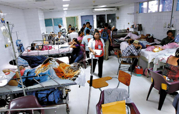 Al menos 400 empleados quedarán fuera del hospital Escuela