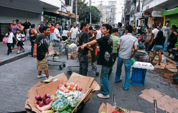 Carretilleros continúan en el centro de Tegucigalpa