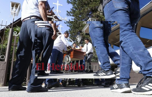 Familiares y amigos dan último adiós a Hernán García, un amante eterno del fútbol