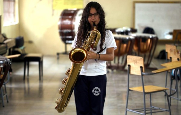 Cuatro escuelas de la capital forman a los futuros artistas