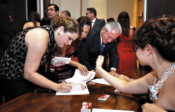 Grupo OPSA presenta ¡Hola! Honduras