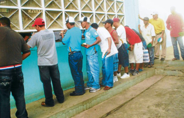 Eucaristía navideña en centro penal de Juticalpa