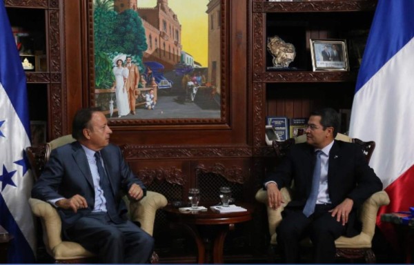 Francia envía emisario a Honduras para fortalecer relaciones