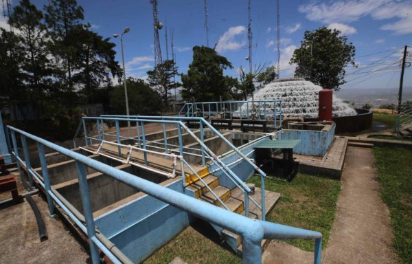 La crisis por covid-19 deja baja de un 25% en los ingresos del SANAA