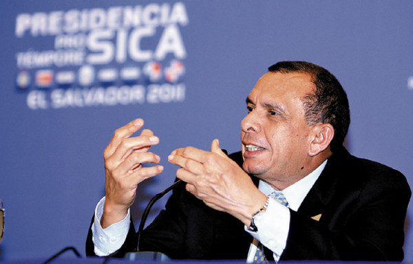 'Pepe' Lobo urge mejorar seguridad en CA