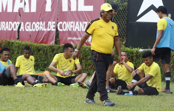 Real España trabajó diferenciado antes de medirse con Social Sol&nbsp;&nbsp;