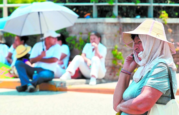 Paso del sol por el cenit incrementó ola de calor